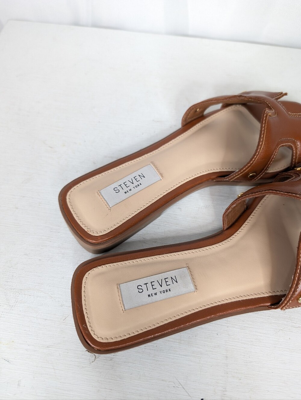 Steve Madden Harlien Cognac Faux Leather Slide Sandals - Size 7.5 - Picture 5 of 7